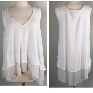 Free People | White “Peachy” Scoop Neck Tee